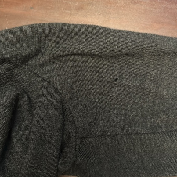 Icebreaker Merino gray men’s half zip sweater size medium (note pics) - Picture 6 of 7